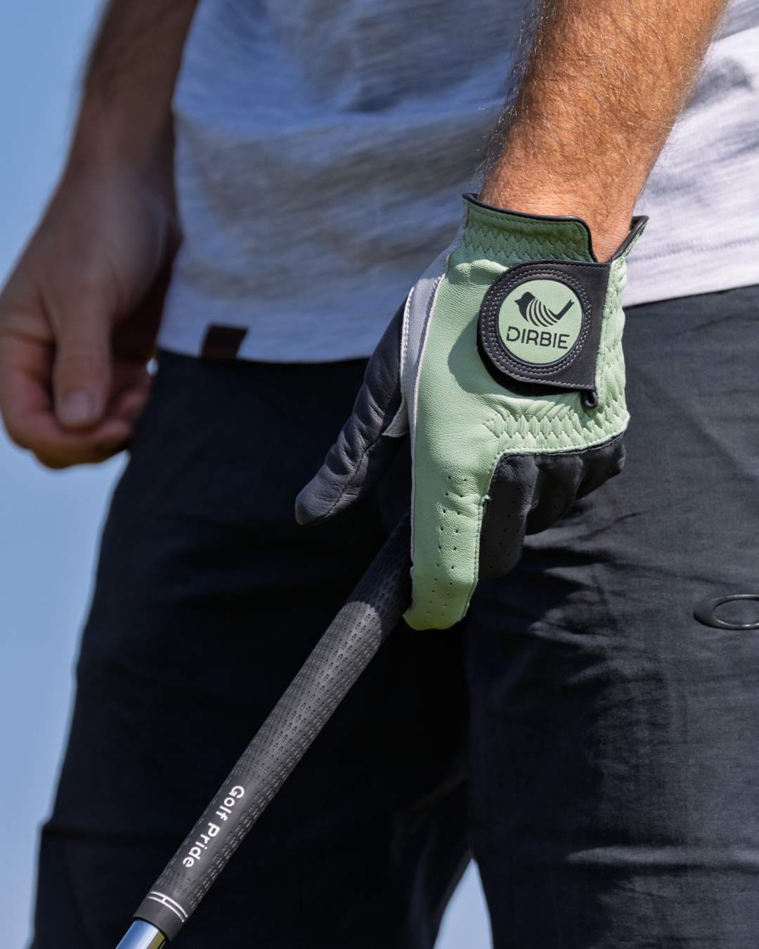 FLUX | green | grey |